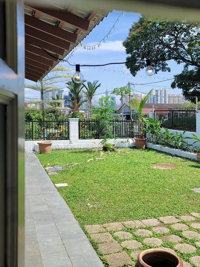 Oug8 Garden Home Bbq Karaoke Kuala Lumpur 0*,  Malaysia