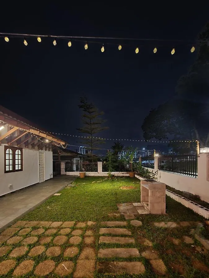 Oug8 Garden Home Bbq Karaoke Kuala Lumpur Holiday home